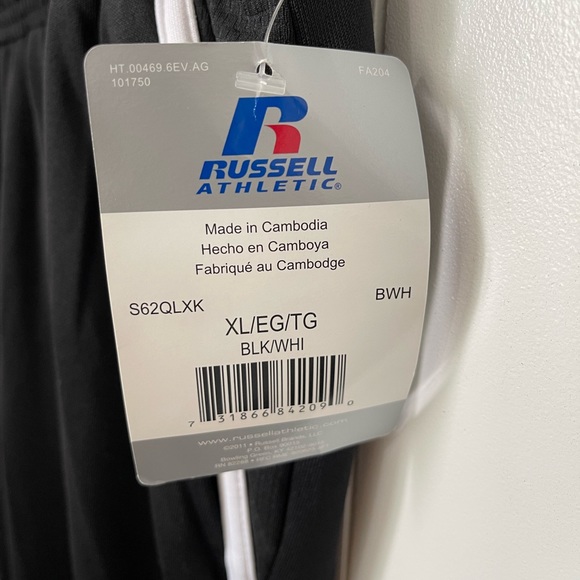 Russell - Picture 2 of 4